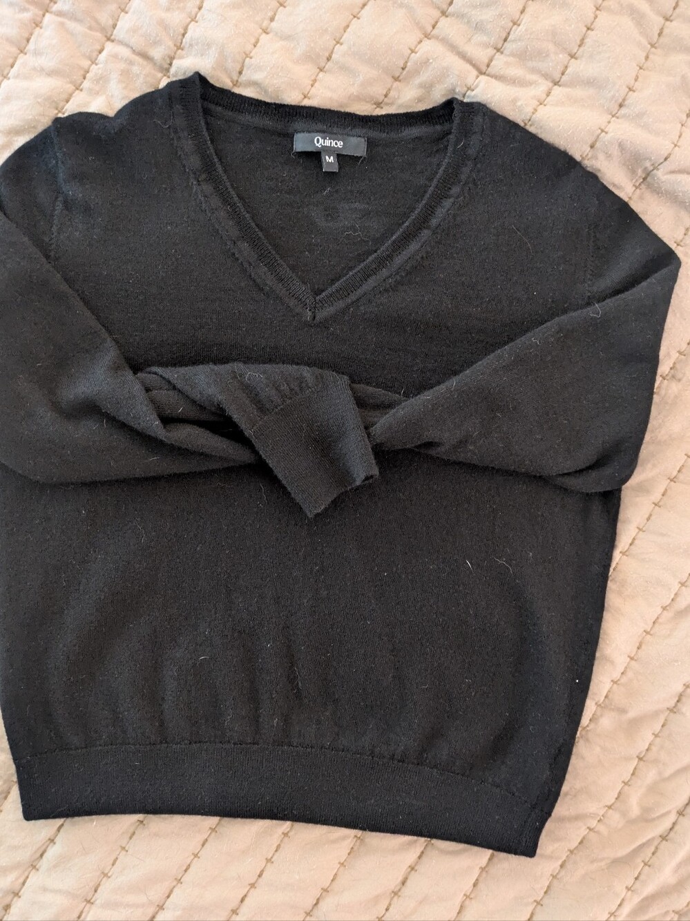 Quince Merino Wool V neck Swester